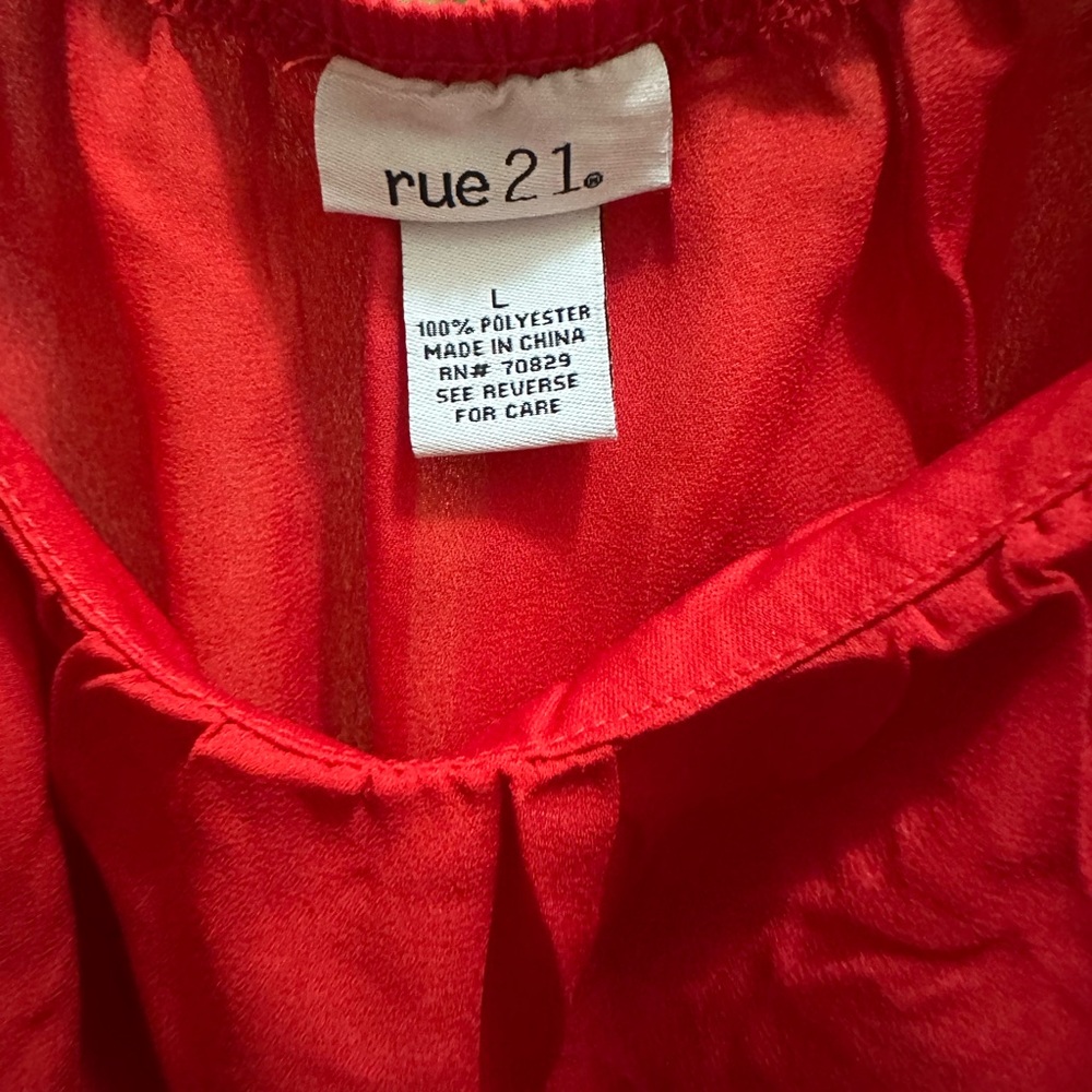 Rue21 Scarlet Top